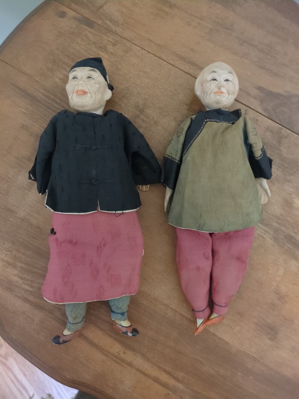 Vintage Chinese Pair Of Dolls